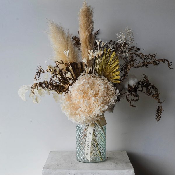 colorado dried flower arrangement